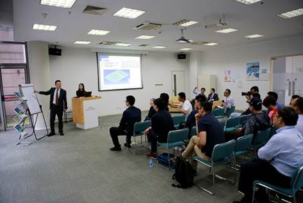 巴斯特的极致天窗工艺瓦力游戏app遇见伟(图15)