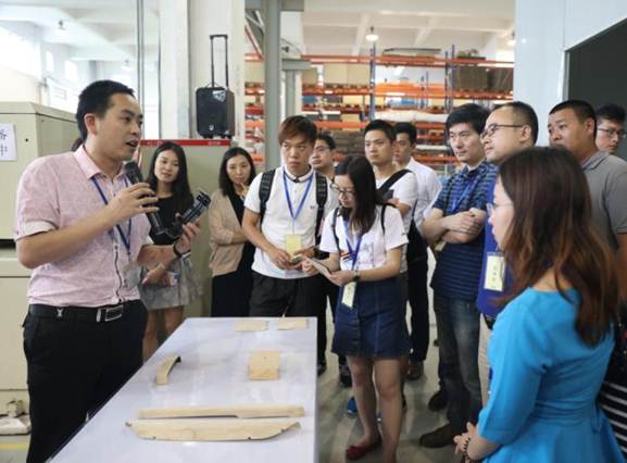 巴斯特的极致天窗工艺瓦力游戏app遇见伟(图31)